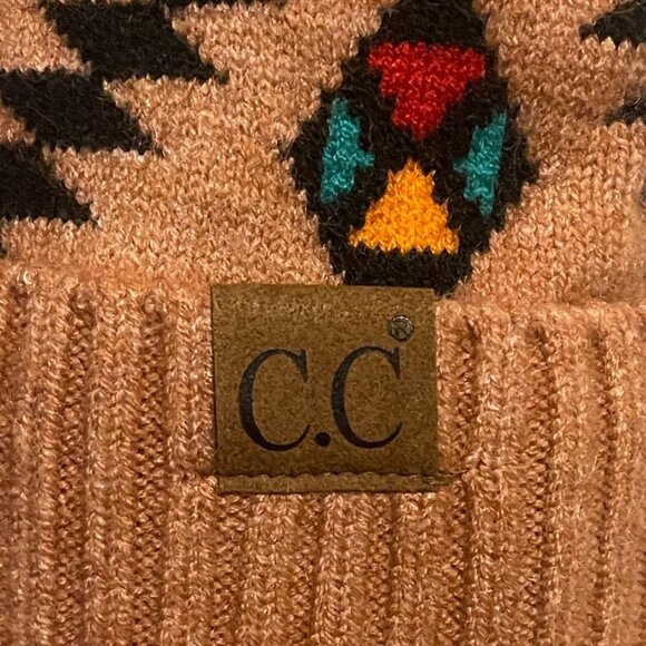 C.C Aztec Print‎ Beanie With Faux Fur Pom Womens Rayon/Nylon Blend Multicolor - Picture 3 of 14